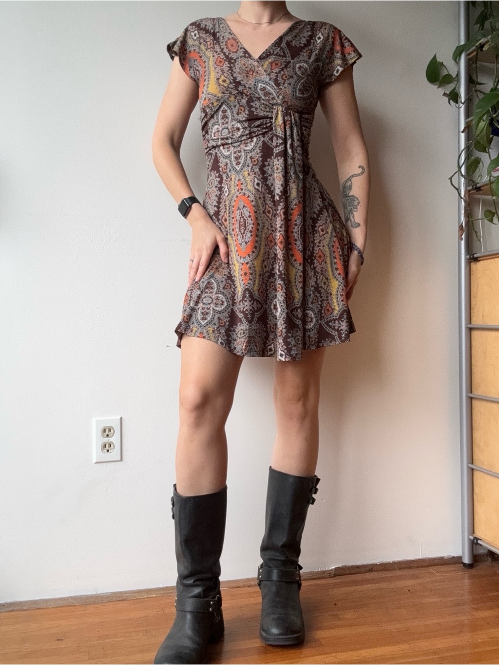 Y2K Boho Brown Paisley V-Neck Short Dress - made in the USA